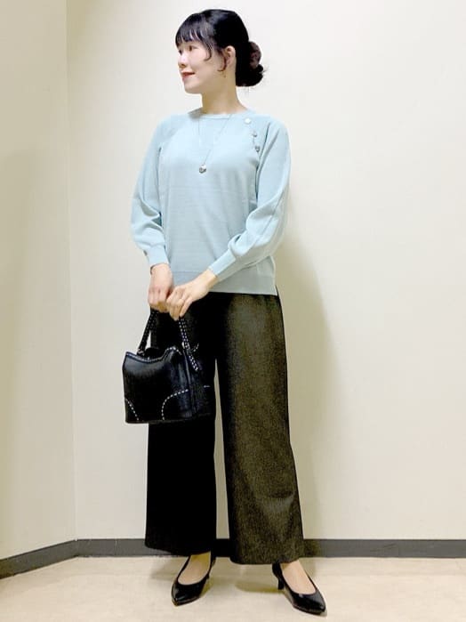 beni_gingerさんの「Reflect｜【ゆったり着られる◎】ラグランスリーブニット」を使ったコーディネート