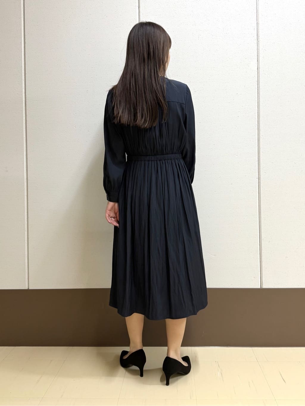 mamiさんの「INDIVI｜【洗える】ギャザーフレアワンピース」を使ったコーディネート