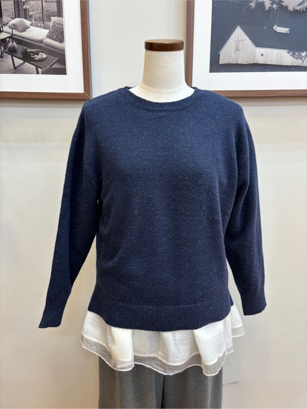 maiさんの「SHOO･LA･RUE｜【S-LL/洗濯機可】さりげないラメが上品　クルーネックニット」を使ったコーディネート