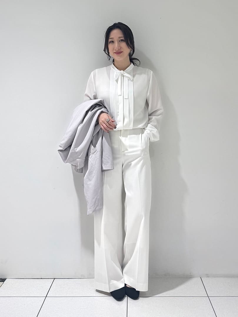 そんさんの「INDIVI｜【きれいめ／オフィス／セレモニー】2WAYリボンタイブラウス」を使ったコーディネート