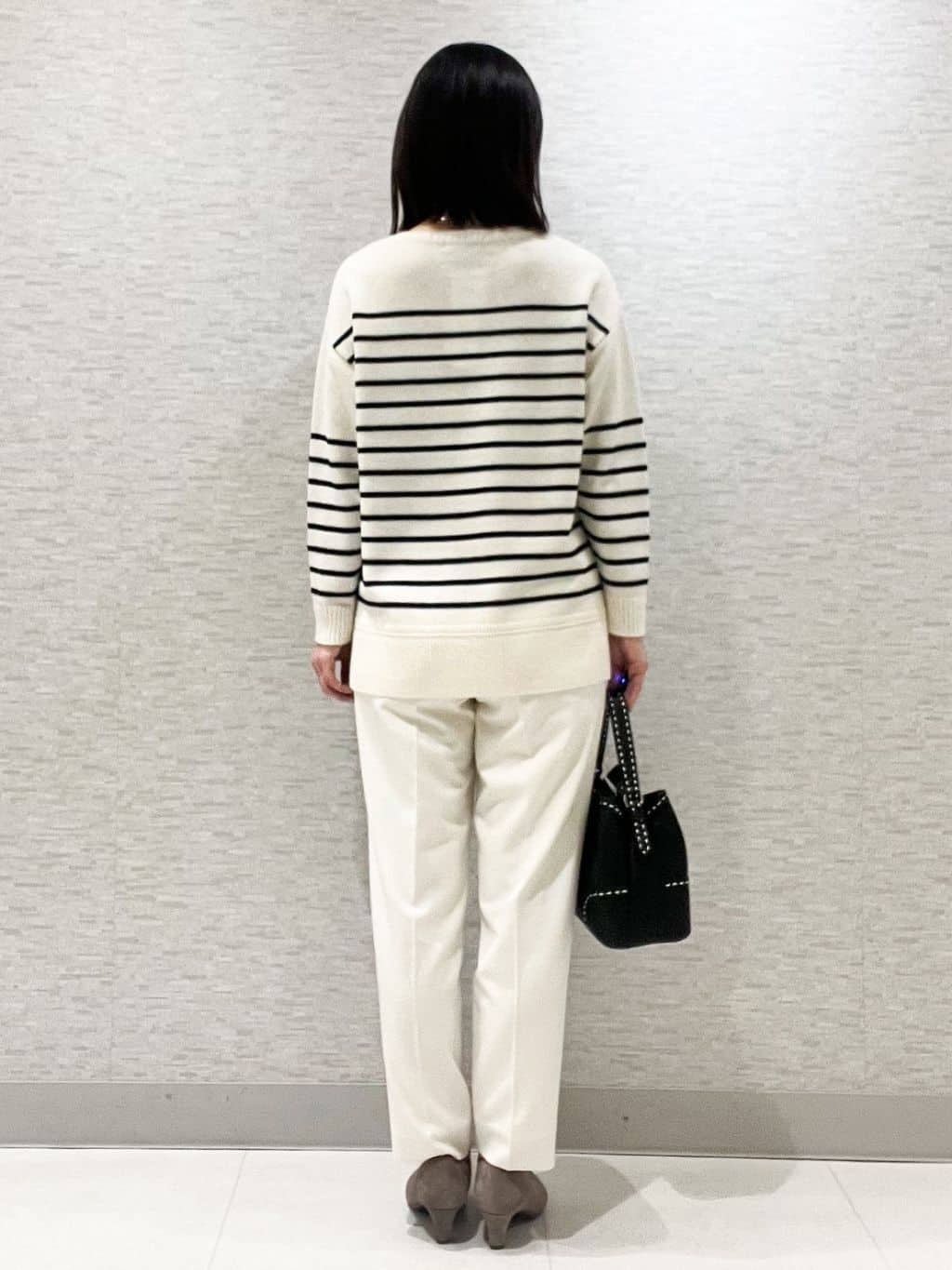 marikoさんの「Reflect｜【腰周りすっきり◎】センタープレス入りテーパードパンツ」を使ったコーディネート