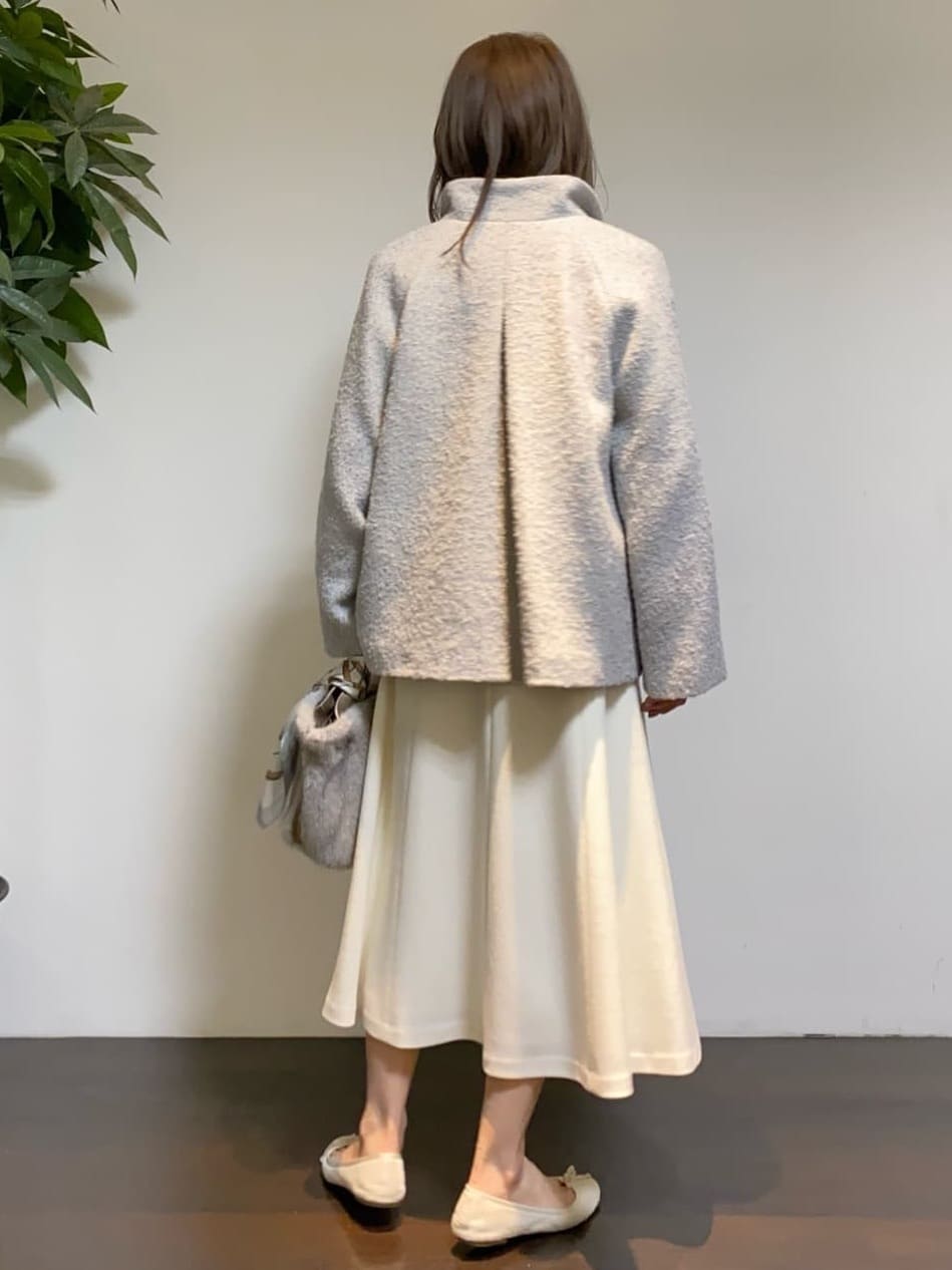tomoさんの「UNTITLED｜【エレガント／ミディアウター】ミックスヘリンボンコート」を使ったコーディネート