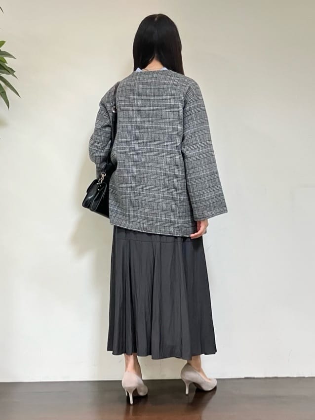 カレンさんの「UNTITLED｜【ミディ丈/軽やか】セミラグランリバー コート」を使ったコーディネート