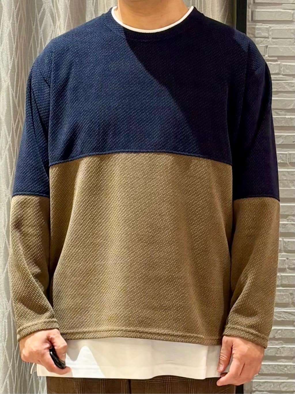 Pーyamaさんの「THE SHOP TK｜バイカラー モール風長袖Tシャツ」を使ったコーディネート
