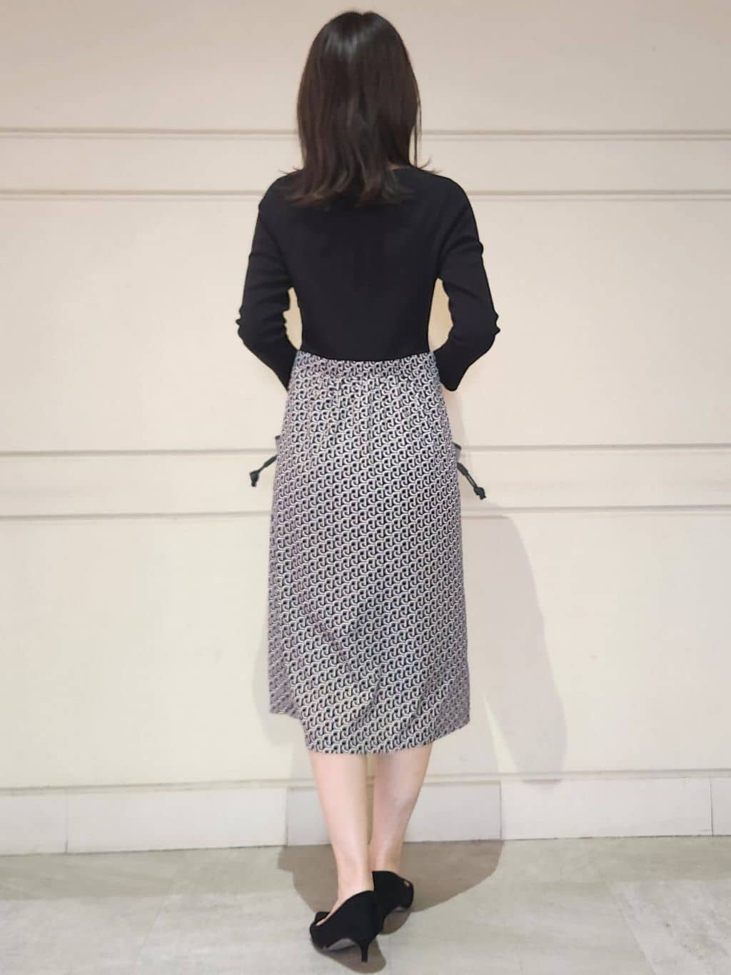 yukaさんの「COUP DE CHANCE｜【手洗い可】ニット+柄スカートワンピース」を使ったコーディネート
