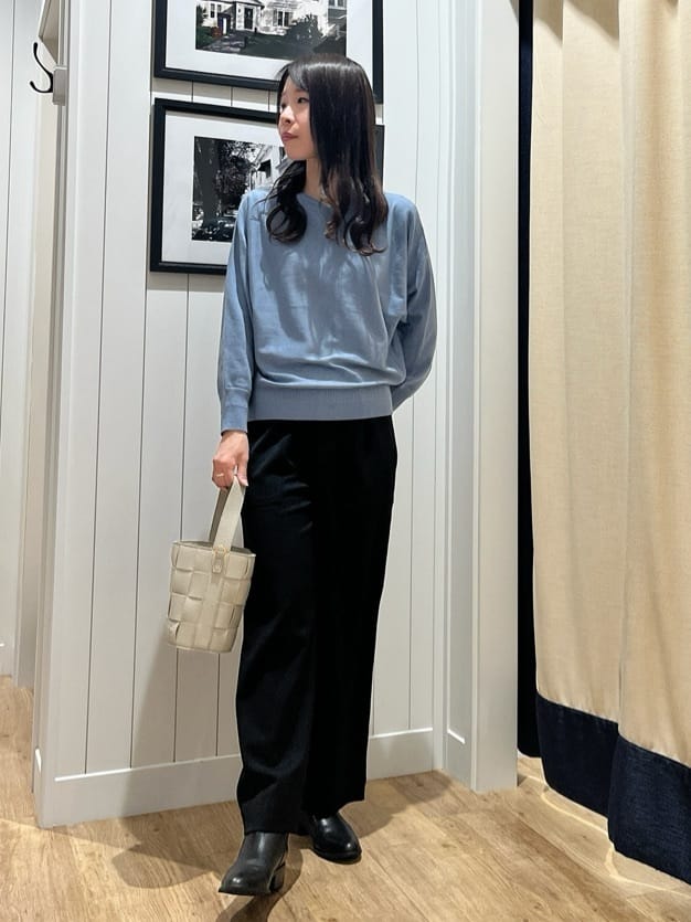 mihoさんの「Dessin｜【洗える】ウールブレンド後ろボタンニット」を使ったコーディネート