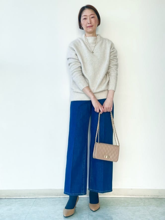 aliceさんの「UNTITLED｜【大人な品格/ふわふわニット】フォックスカシミヤ コクーンニット」を使ったコーディネート