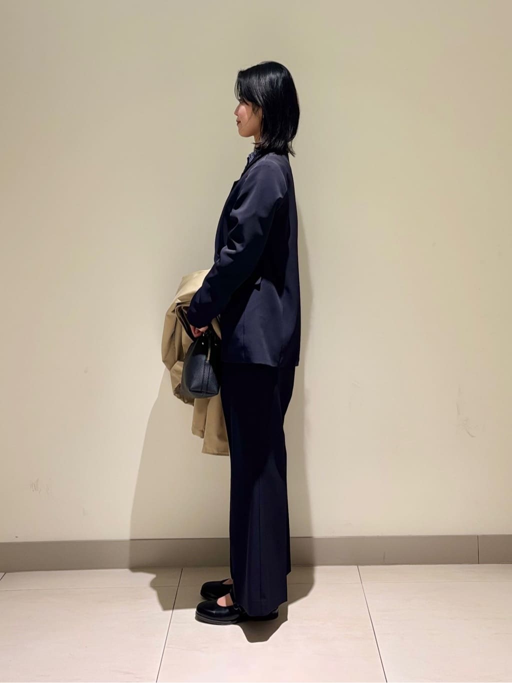 mayuさんの「Dessin｜【ユニセックス】シャンブレートレンチコート」を使ったコーディネート
