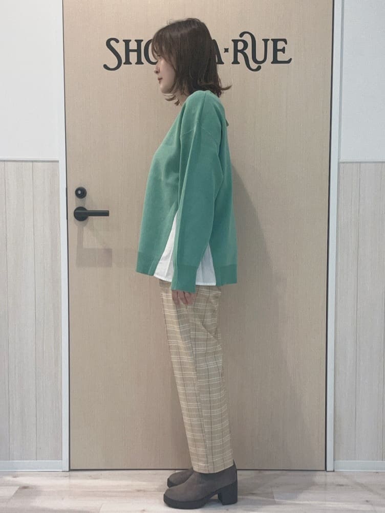 funafunaさんの「SHOO･LA･RUE｜【洗濯機可/S-LL/体型カバー】横姿もきれい見え スポンディッシュ Aライントップス」を使ったコーディネート