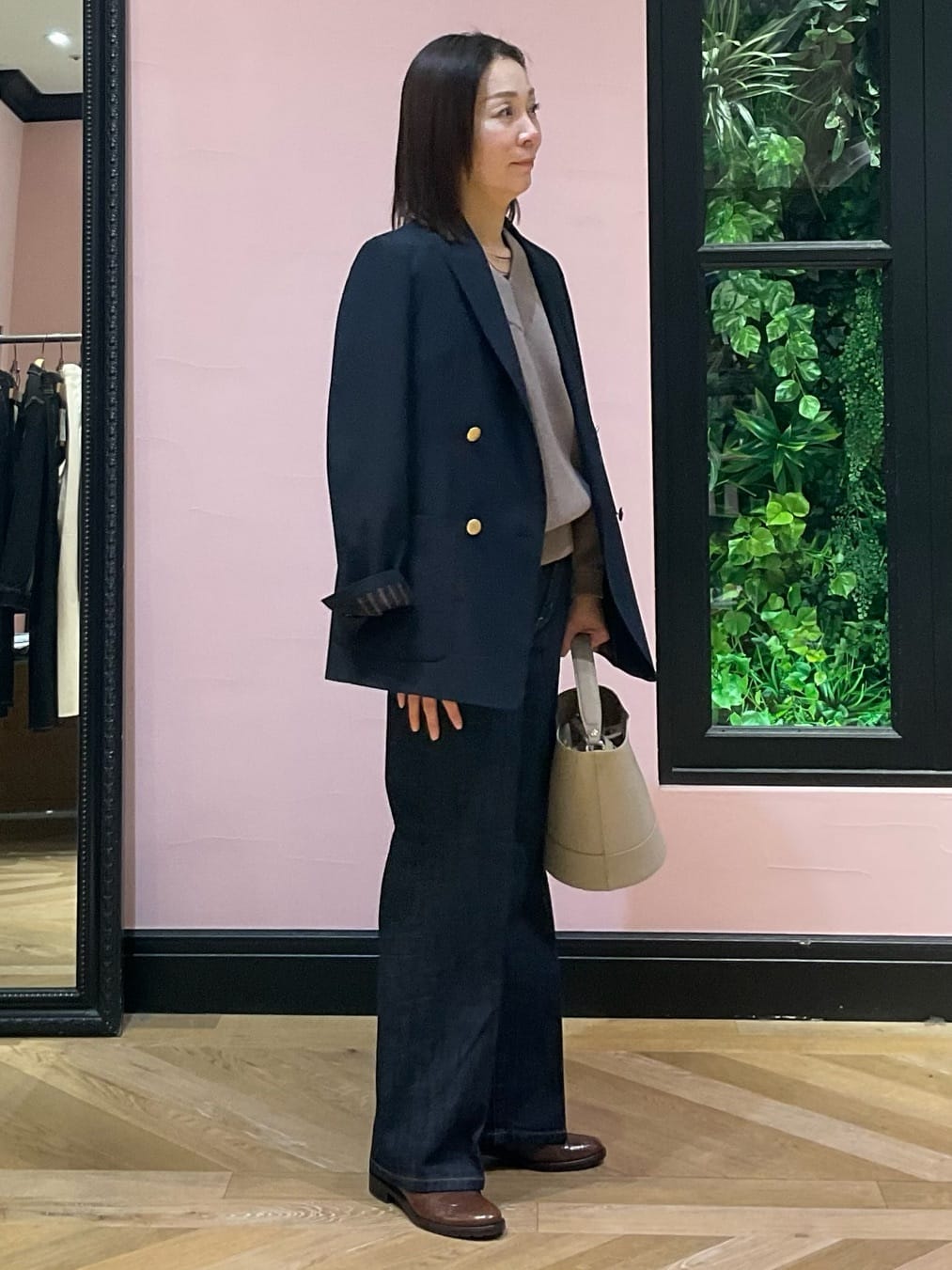 Hiwatashiさんの「DRESSTERIOR｜コンフォート ダブルブレザー」を使ったコーディネート
