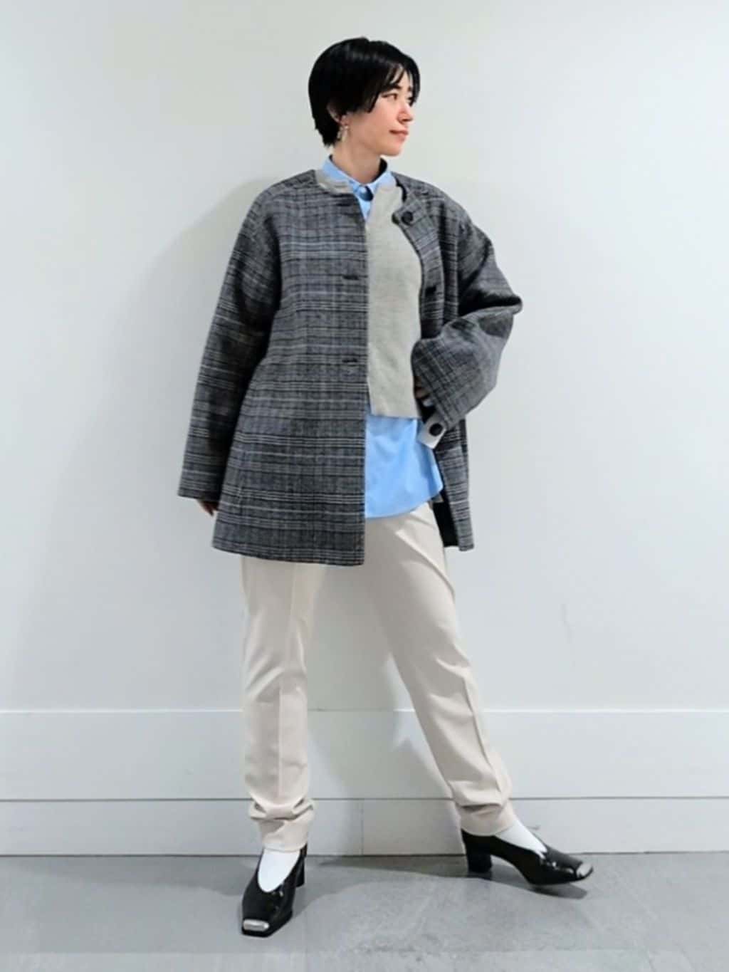 ミズタさんの「UNTITLED｜【ミディ丈/軽やか】セミラグランリバー コート」を使ったコーディネート