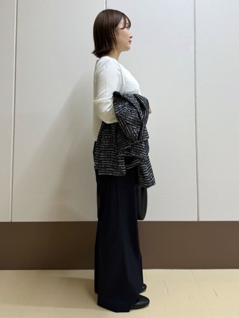 Rikoさんの「INDIVI｜【洗える／透けにくい】ダイヤ柄プリントブラウス」を使ったコーディネート