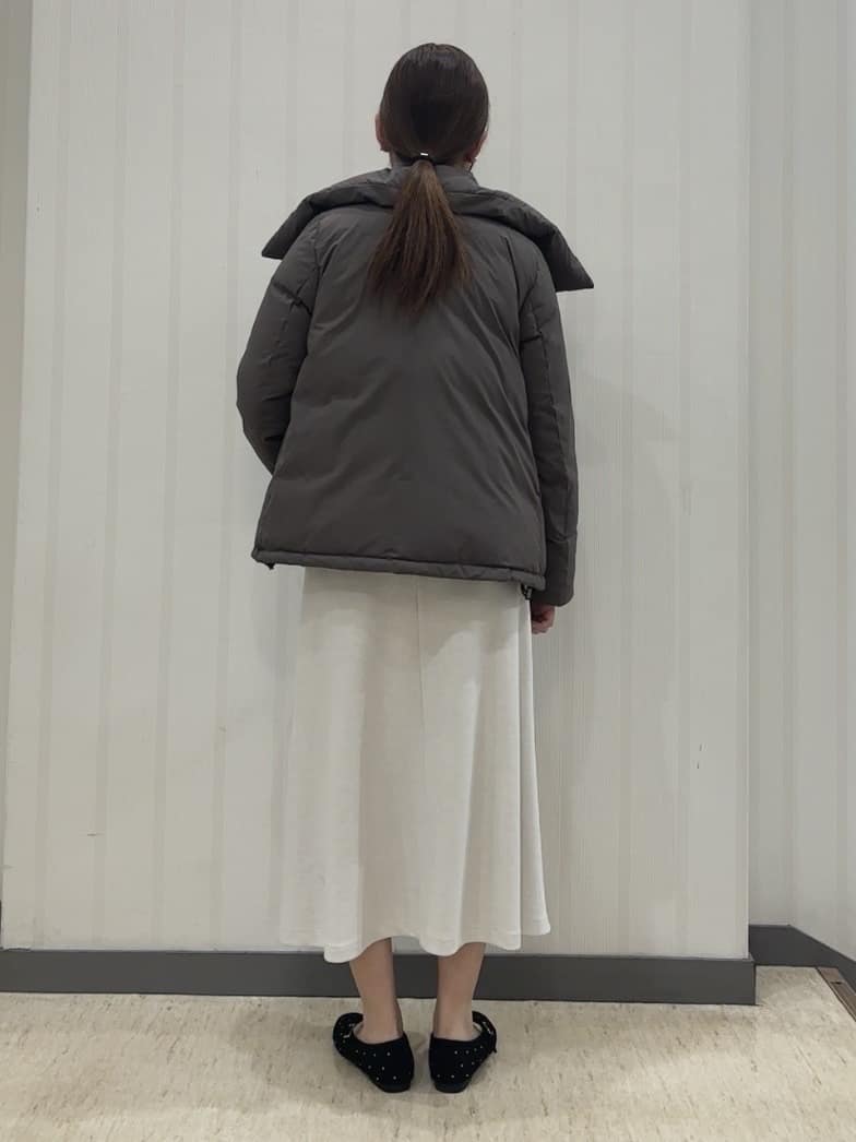 ちひさんの「INDIVI｜【洗える】エアリーシャギートップス」を使ったコーディネート