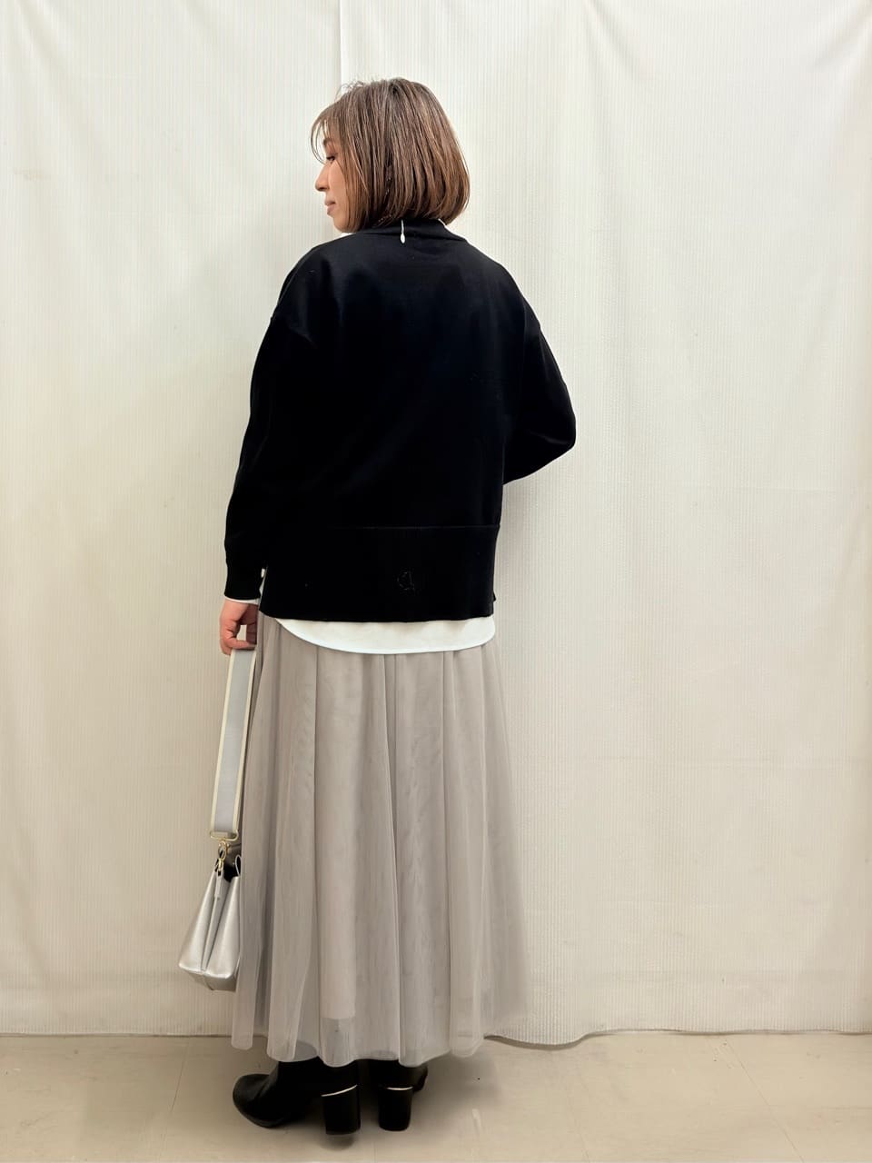 Megさんの「SHOO･LA･RUE｜【2点セット/洗濯機可/S-LL】着回しがきく もちもちハイネックニット+裾シャツインナー」を使ったコーディネート