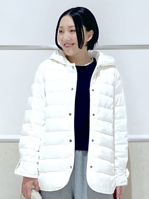 eriko さんの「Dessin｜【撥水・2WAY】ミュラーダウンコートミドル丈」を使ったコーディネート