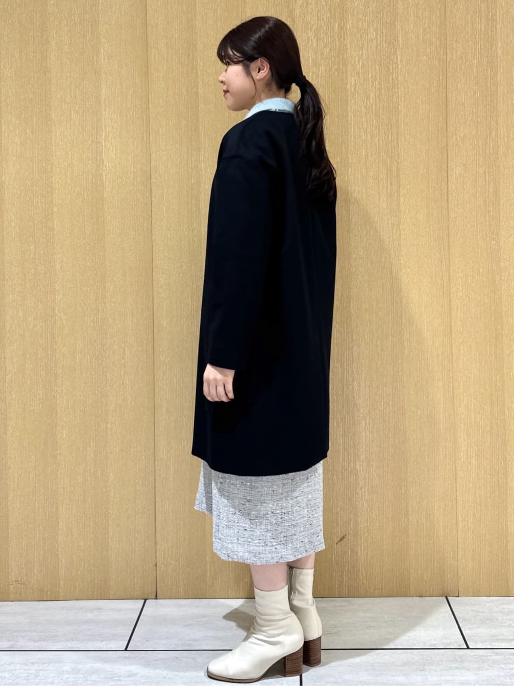 nanaさんの「UNTITLED｜【ふわふわニット/オンオフ使える】フォックスカシミヤ衿付きカーディガン」を使ったコーディネート