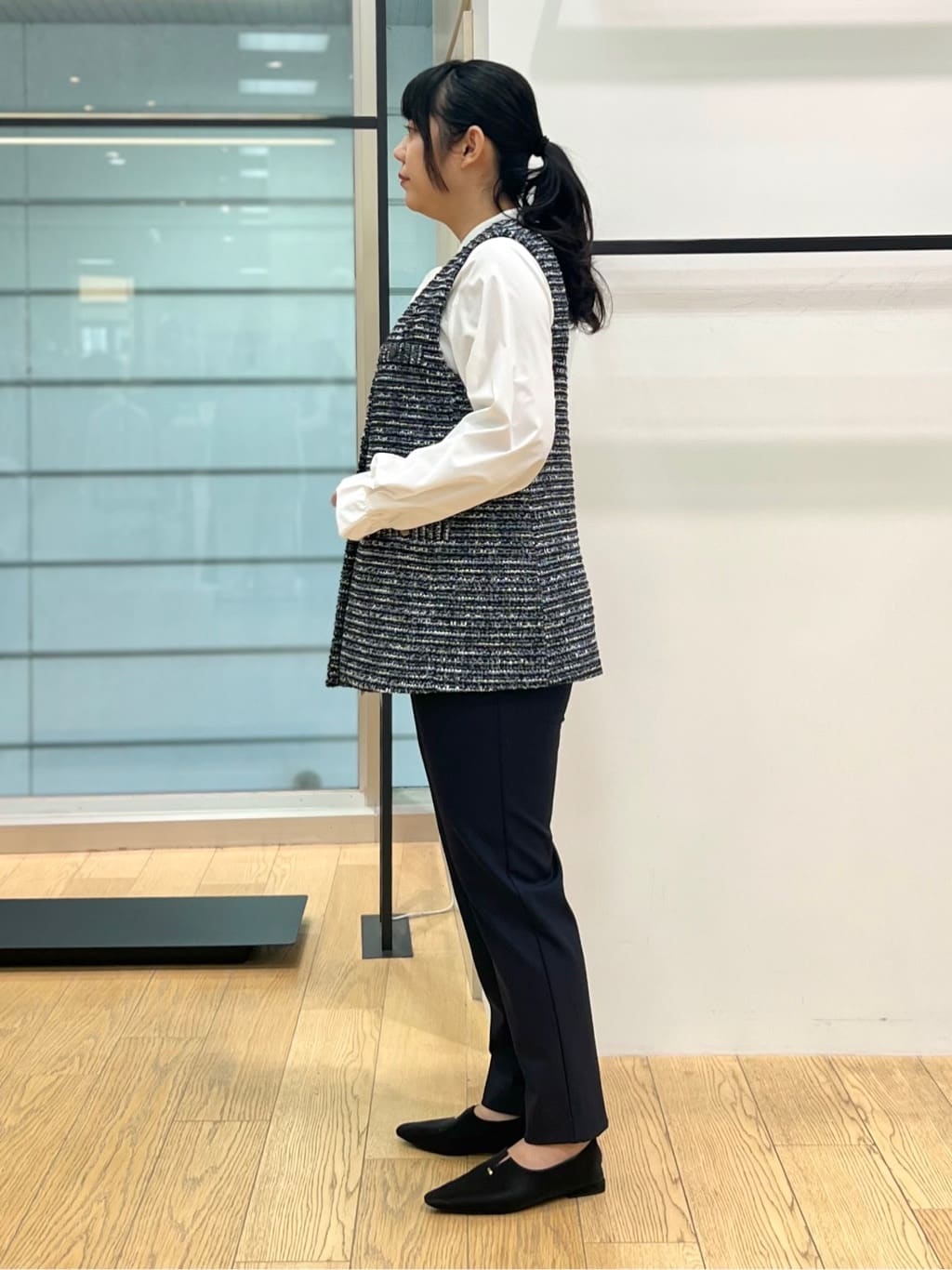 shimaさんの「INDIVI｜【2点セット／洗える】ツイードジレ＆ボウタイブラウス」を使ったコーディネート