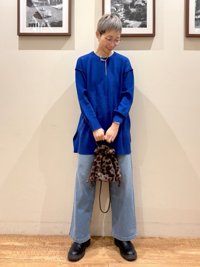 Ayumiさんの「SHOO･LA･RUE｜【洗濯機可/撥水】フェイクファーフード ロングダウン」を使ったコーディネート