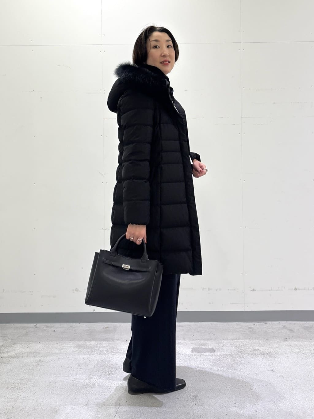 yuriさんの「INDIVI｜【新作褒められパンツ】快温ワイドパンツ」を使ったコーディネート
