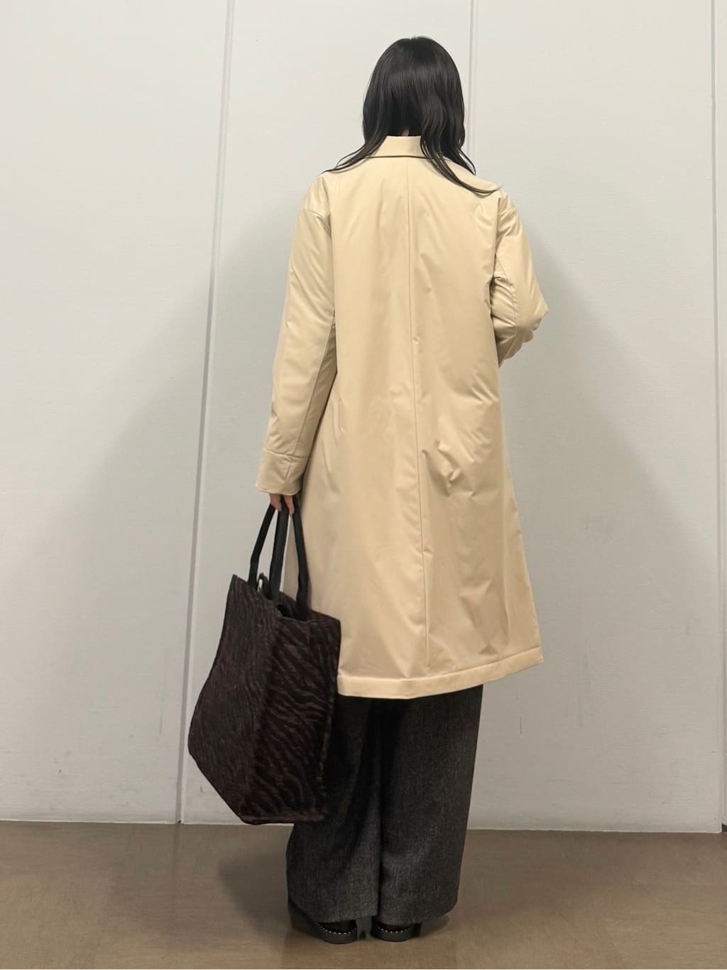 mizukiさんの「INDIVI｜【超軽量／蓄熱】ライトパフチェスターコート」を使ったコーディネート
