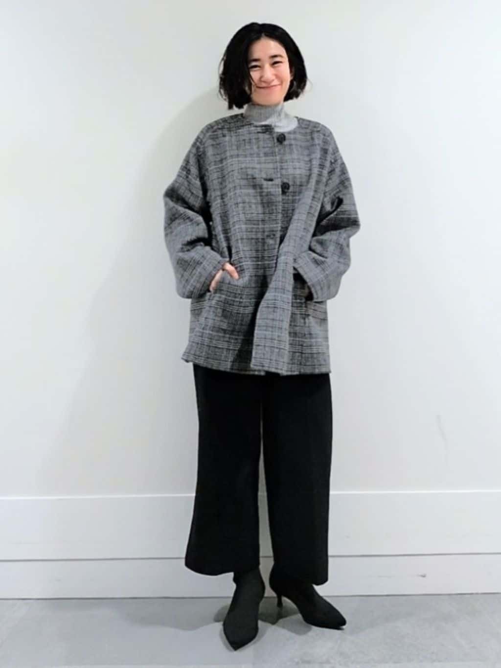 ミズタさんの「UNTITLED｜【ミディ丈/軽やか】セミラグランリバー コート」を使ったコーディネート