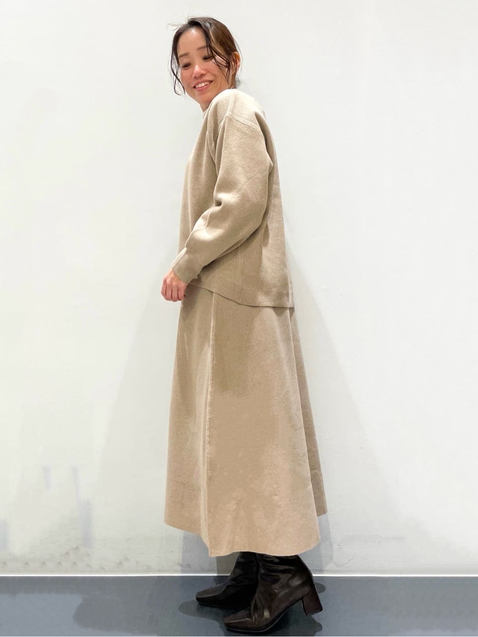 ともも。さんの「OPAQUE.CLIP｜カシミヤブレンドウールミドルピーコート」を使ったコーディネート