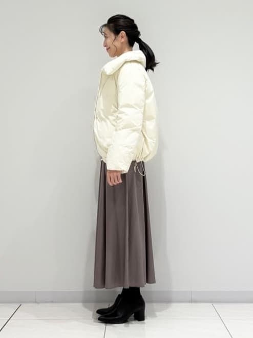 kayoさんの「INDIVI｜【撥水／洗える／デザイン衿】ステッチレス ショートダウンコート」を使ったコーディネート
