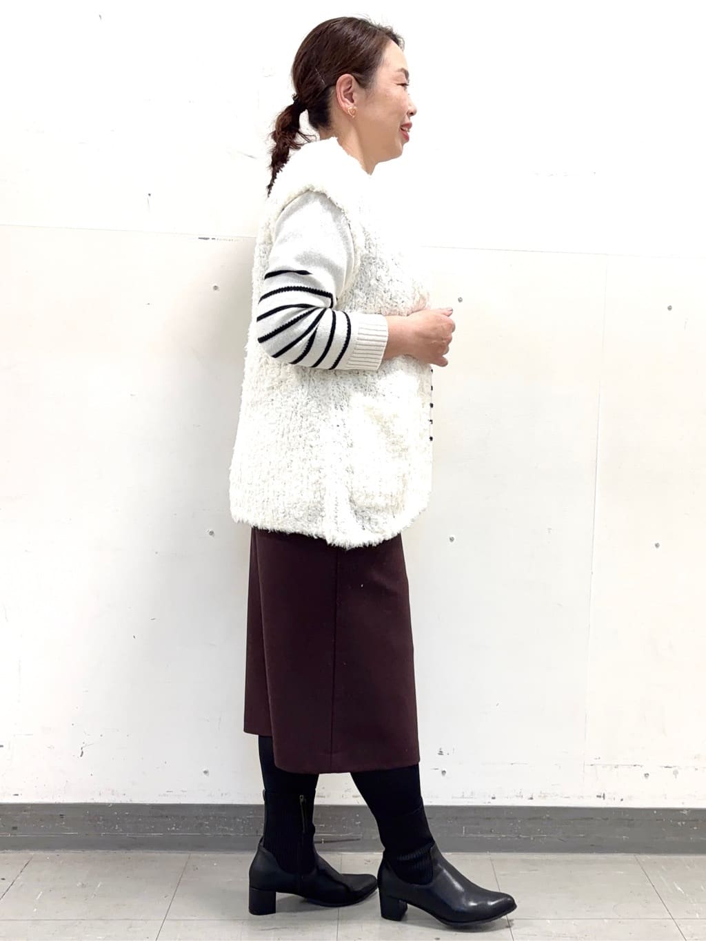 keiさんの「Reflect｜【秋映え／ふんわり軽い／ゆったりシルエット】ファンシーヤーンベスト」を使ったコーディネート