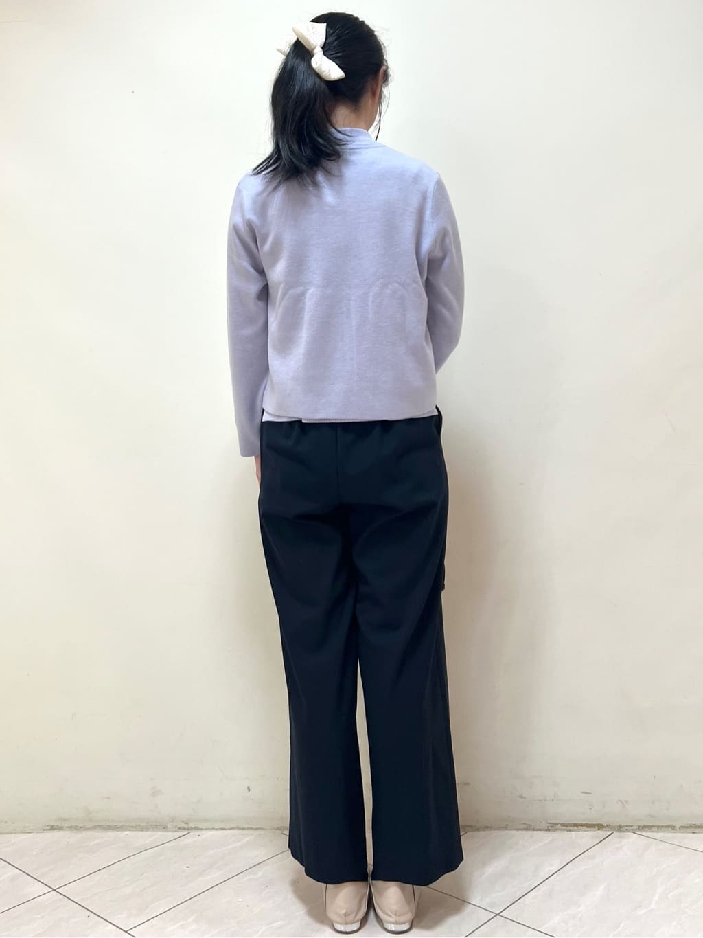 yanaさんの「Reflect｜【選べる5色／アンサンブル可】クルーネックカーディガン」を使ったコーディネート