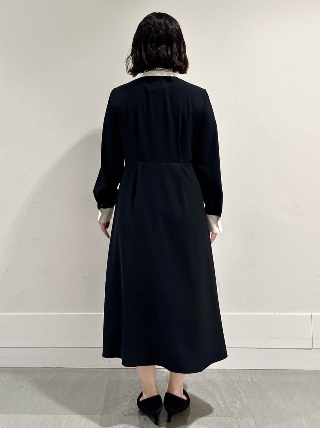 モエカさんの「UNTITLED｜【アレンジ自在】ロングパール調ネックレス」を使ったコーディネート