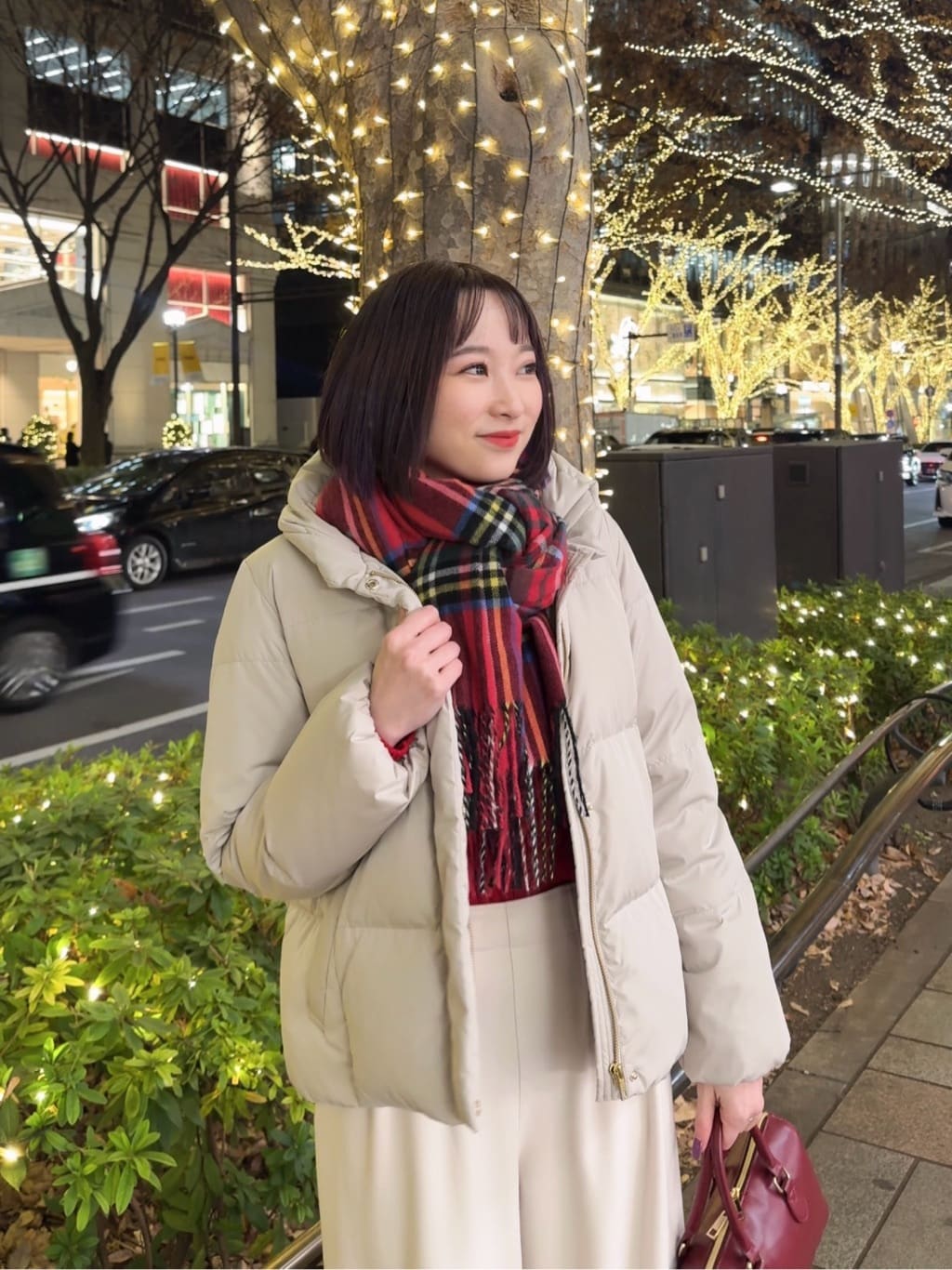 𝐜𝐡𝐢𝐤𝐚さんの「SHOO･LA･RUE｜【撥水/洗える】ショートフーディーダウン」を使ったコーディネート