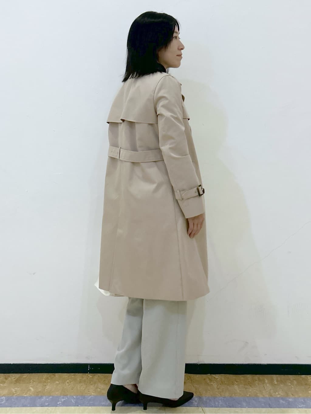 su.さんの「index｜【軽量／2WAY】台形ミドルトートバッグ」を使ったコーディネート