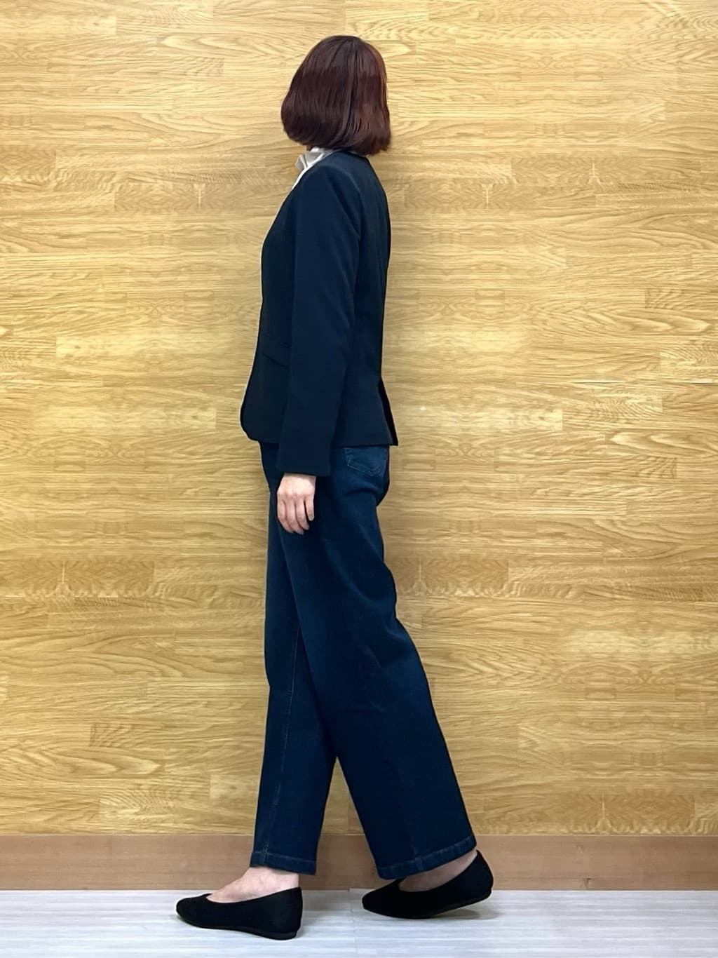 もすさんの「SHOO･LA･RUE｜【洗濯機可/セットアップ可/S-3L】きちんと楽に。カットジョーゼットノーカラージャケット」を使ったコーディネート