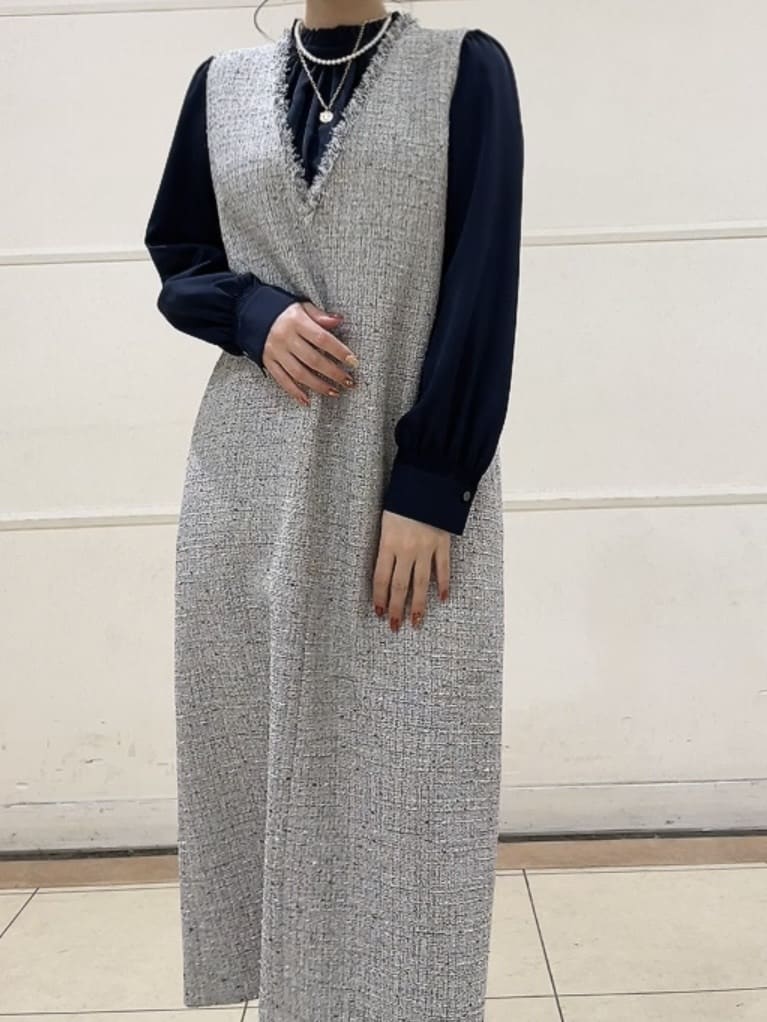 watanabeさんの「UNTITLED｜【洗える/細見え】ツイード ジャンパースカート」を使ったコーディネート