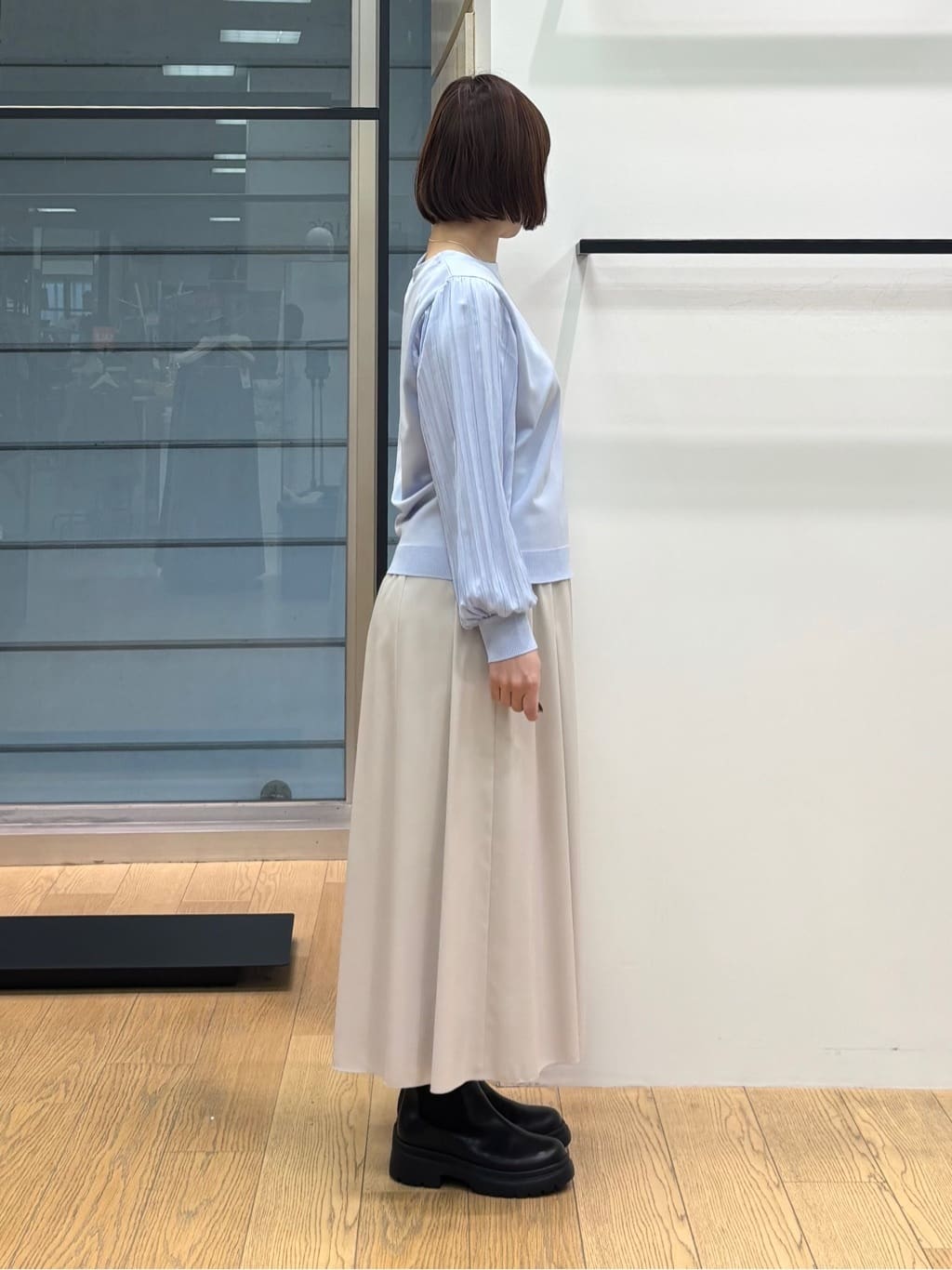 asamiさんの「INDIVI｜【洗える／華やか】袖プリーツニット」を使ったコーディネート