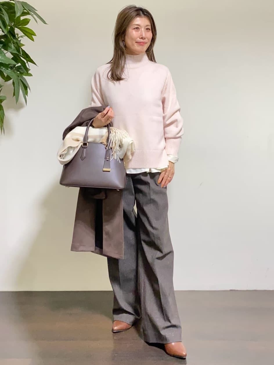 tomoさんの「UNTITLED｜【8色展開/洗える】ウールカシミヤ ハイネックニット」を使ったコーディネート
