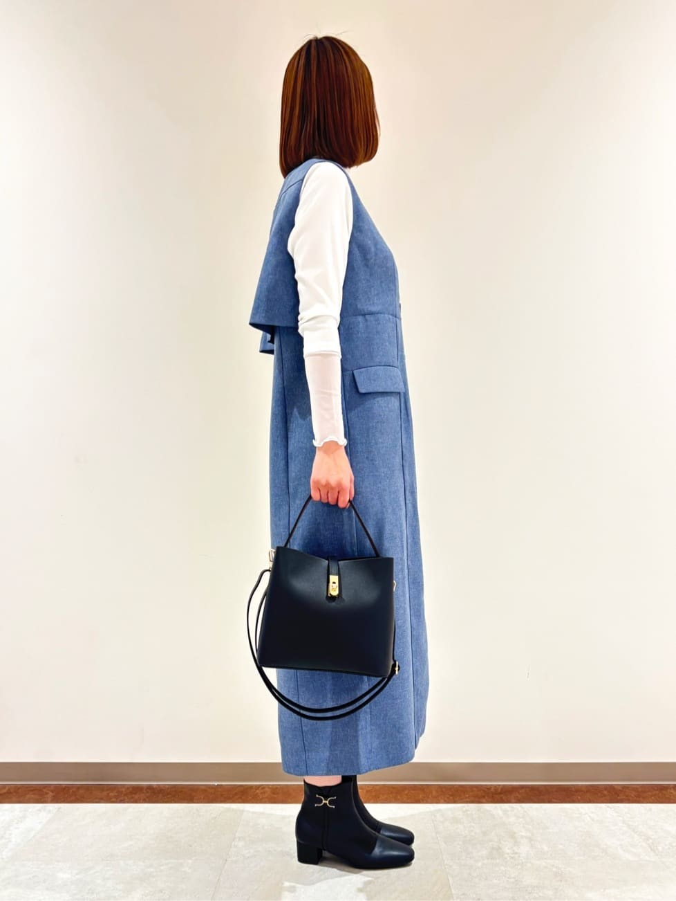 miさんの「grove｜高評価！【一枚着／ジレ】着回しできるトレンチライクジャンドレ」を使ったコーディネート