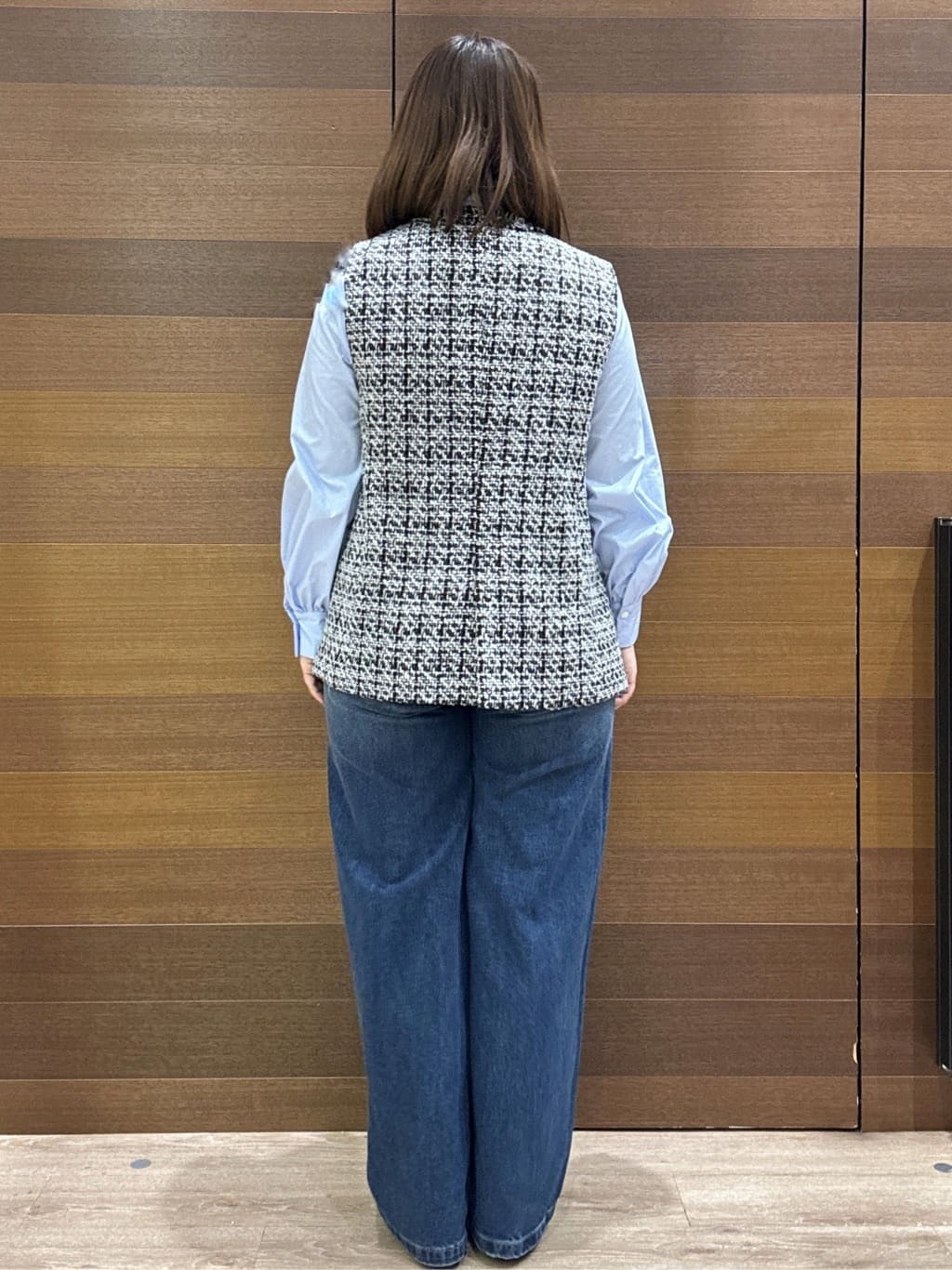 yumeさんの「OPAQUE.CLIP｜《通勤対応》ツイードジレ【洗える】」を使ったコーディネート