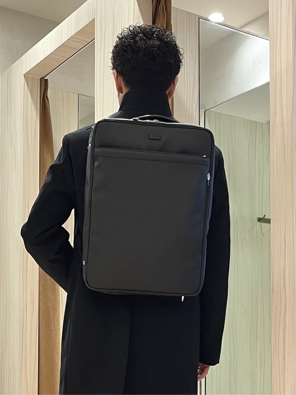 URAさんの「TAKEO KIKUCHI｜【ダウンライナー付き】ドビースタンドカラーコート」を使ったコーディネート