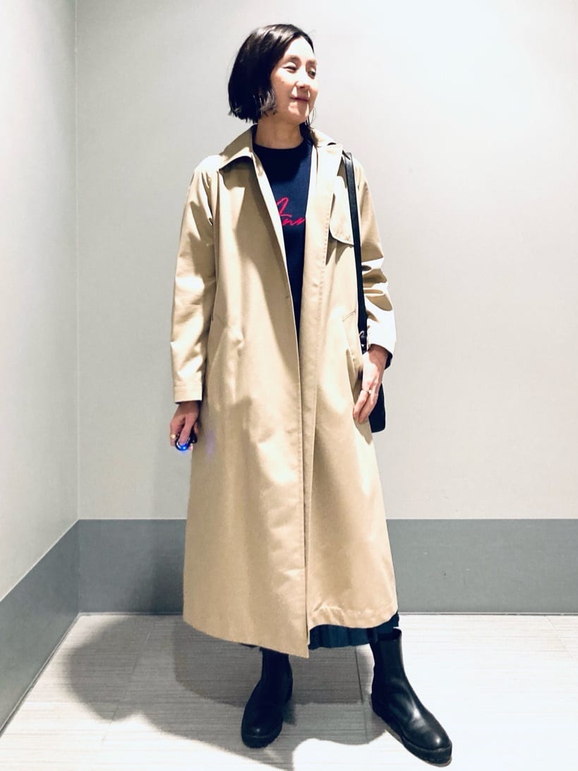 Furuさんの「DRESSTERIOR｜【ウォッシャブル/美シルエット】ライトトレンチコート」を使ったコーディネート
