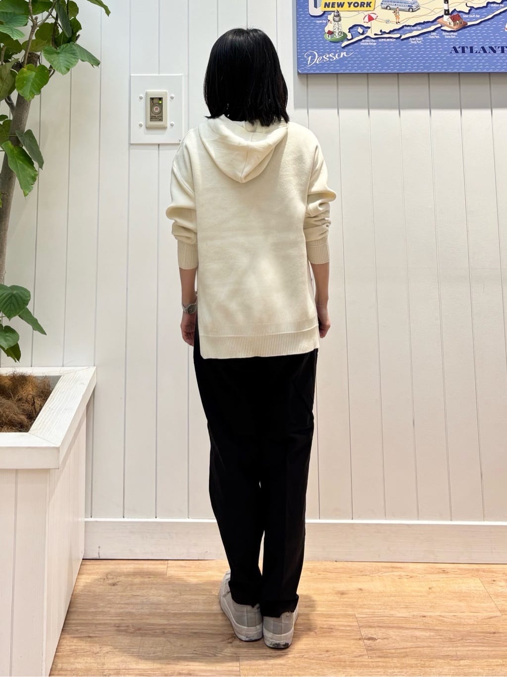 OKADAさんの「Dessin｜【洗える／体型カバー】ちょうどいいニットパーカ」を使ったコーディネート