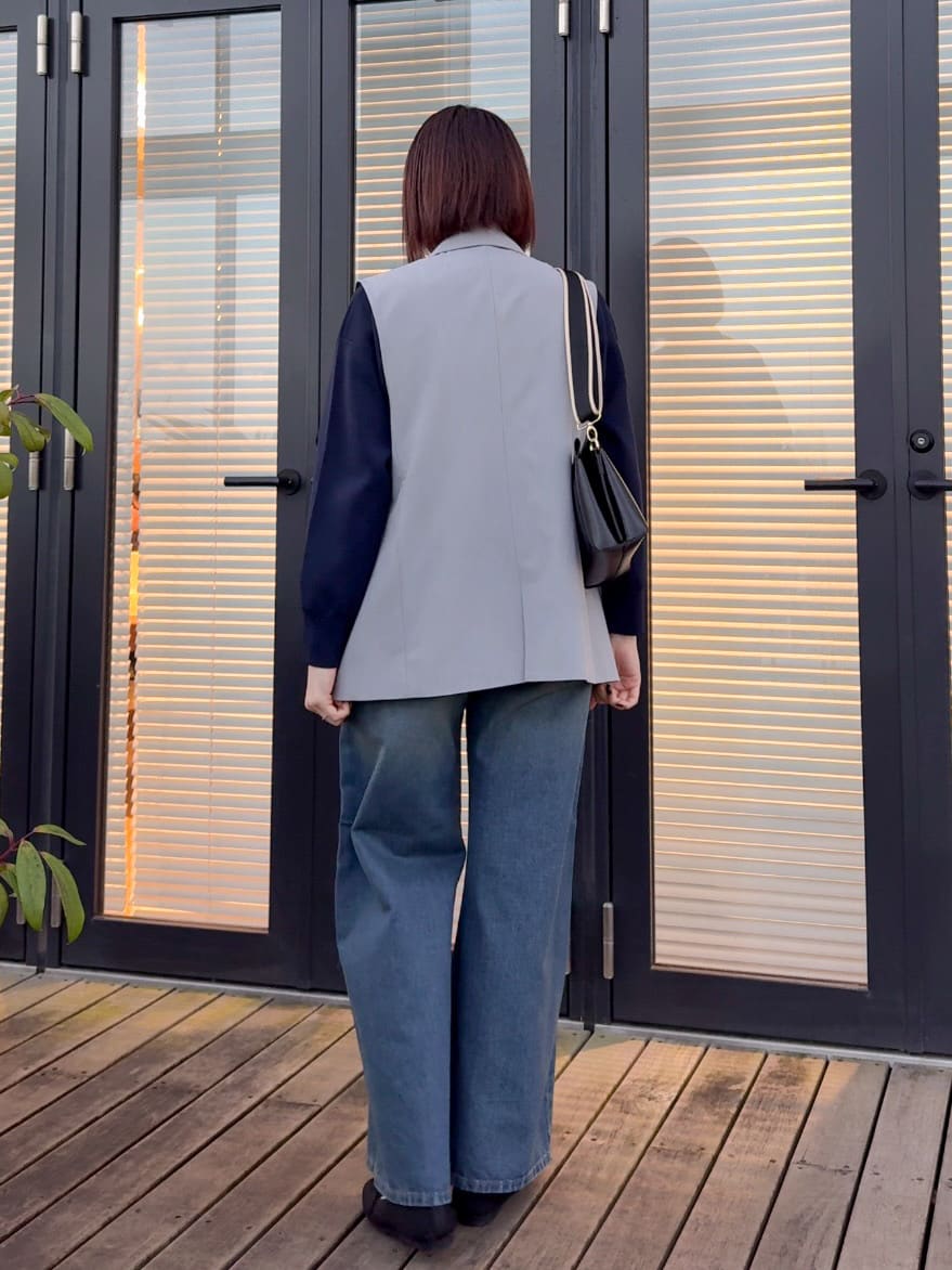 𝐜𝐡𝐢𝐤𝐚さんの「SHOO･LA･RUE｜【セットアップ可/S-LL/洗濯機可】サッと羽織ってこなれ見え ダブルブレストジレ」を使ったコーディネート
