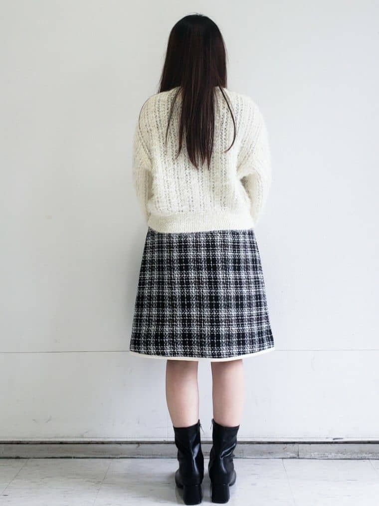 Riaさんの「index｜透かし編みショートフェザーニット【洗濯機OK】」を使ったコーディネート