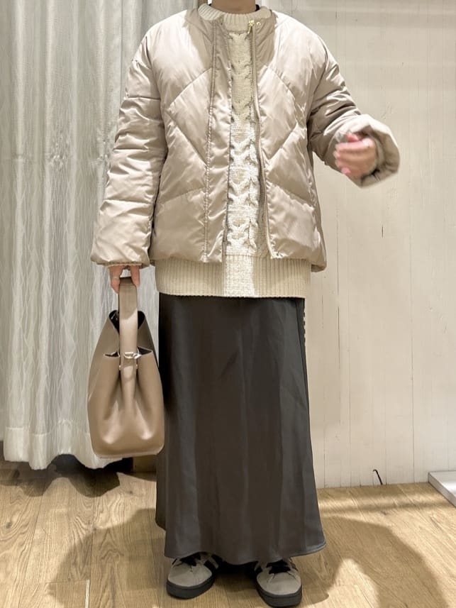 ga_riさんの「THE SHOP TK｜きれいめにもカジュアルにも ノーカラーキルトジャケット」を使ったコーディネート