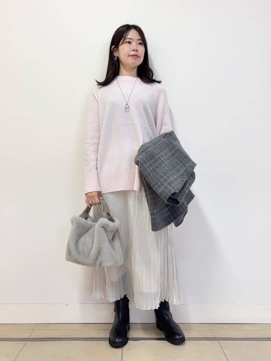 asamiさんの「UNTITLED｜【重ね着もおすすめ/洗える】ウールカシミヤ クルーネックニット」を使ったコーディネート