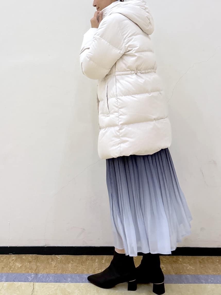 akariさんの「index｜《新色追加》選べる丈シフォンプリーツスカート【防シワ／洗濯機OK／6col】」を使ったコーディネート