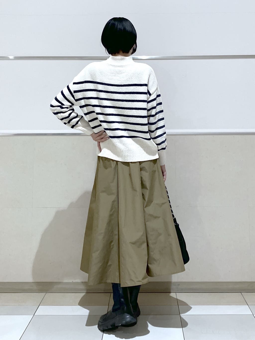 eriko さんの「Dessin｜【洗える】ハイネックベロアモールニット」を使ったコーディネート