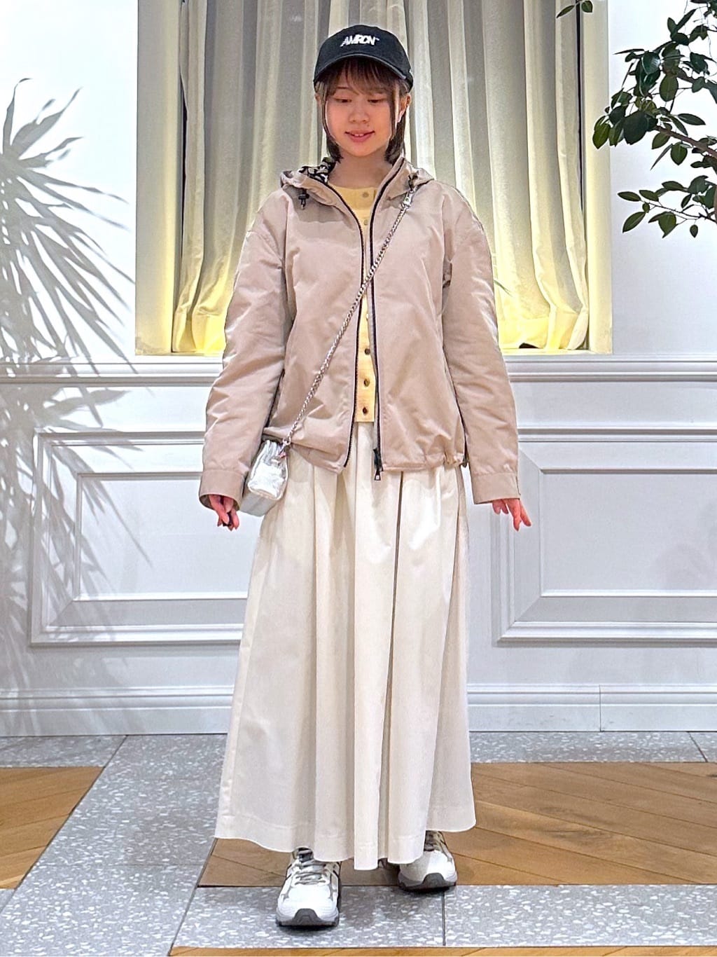 なべこさんの「DRESSTERIOR｜【ウォッシャブル/撥水素材】撥水ツイル マウンテンパーカー」を使ったコーディネート