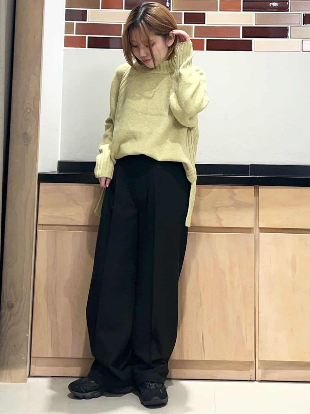 かのさんの「THE SHOP TK｜【ぎゅっとされているような暖かさ】撥水中綿ブルゾン」を使ったコーディネート