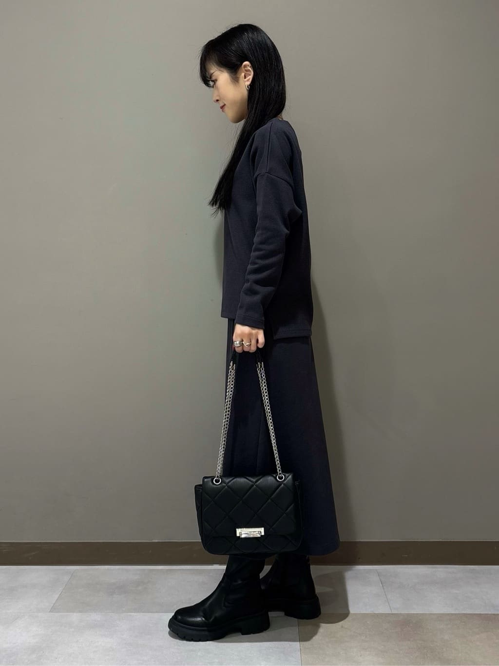 KEIKOさんの「INDIVI｜スタンドネック シャギーモールニット」を使ったコーディネート